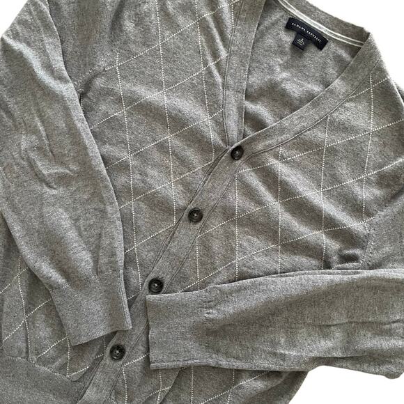 Banana Republic Gray Argyle Boyfriend Cardigan size S Button Front - Picture 1 of 6